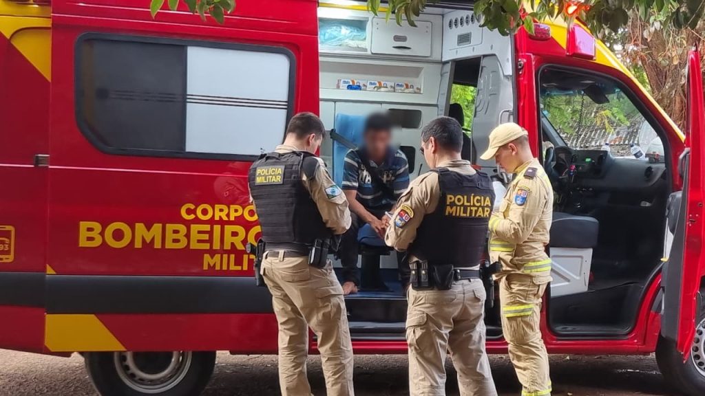 Homem bate com patinete contra a cabeça da vítima durante confusão no Claudete