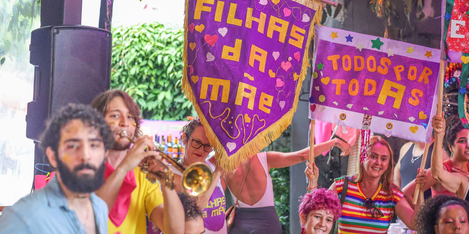 Carnaval: coletivos no DF encontram na folia caminho para autocuidado Imagem referente a Carnaval: coletivos no DF encontram na folia caminho para autocuidado