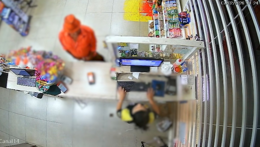 Flagra inusitado: Idoso é pego no ato urinando em conveniência de posto de combustíveis em Cascavel