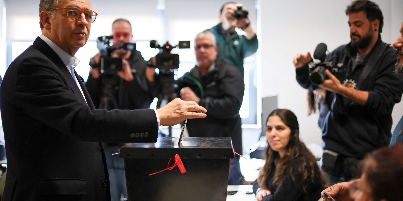 Lula parabeniza vitória de António Seguro em Portugal