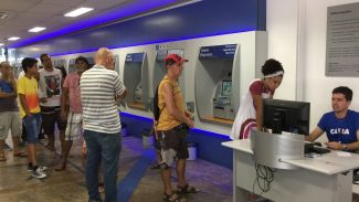 Confira como vão funcionar os bancos durante o carnaval