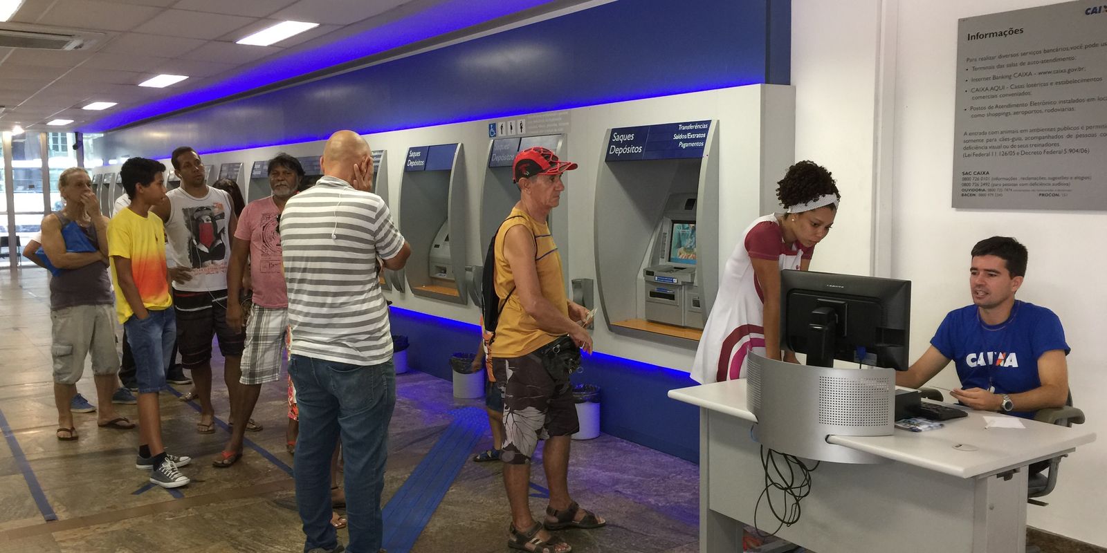 Confira como vão funcionar os bancos durante o carnaval Confira como vão funcionar os bancos durante o carnaval