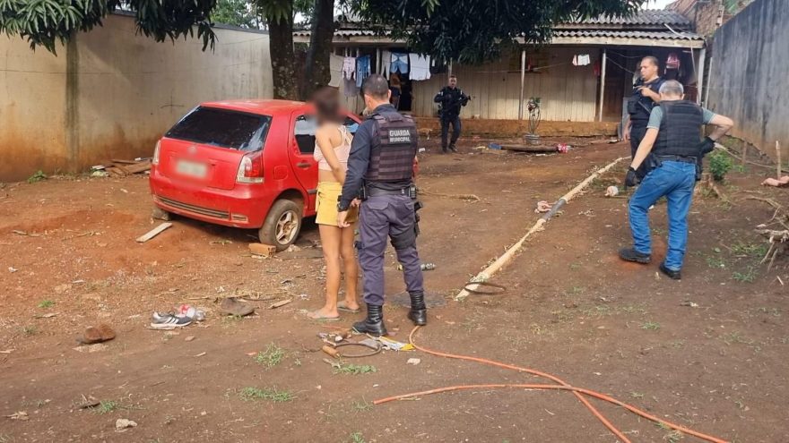 Mulher é presa após confessar ter comprado Palio com alerta de furto