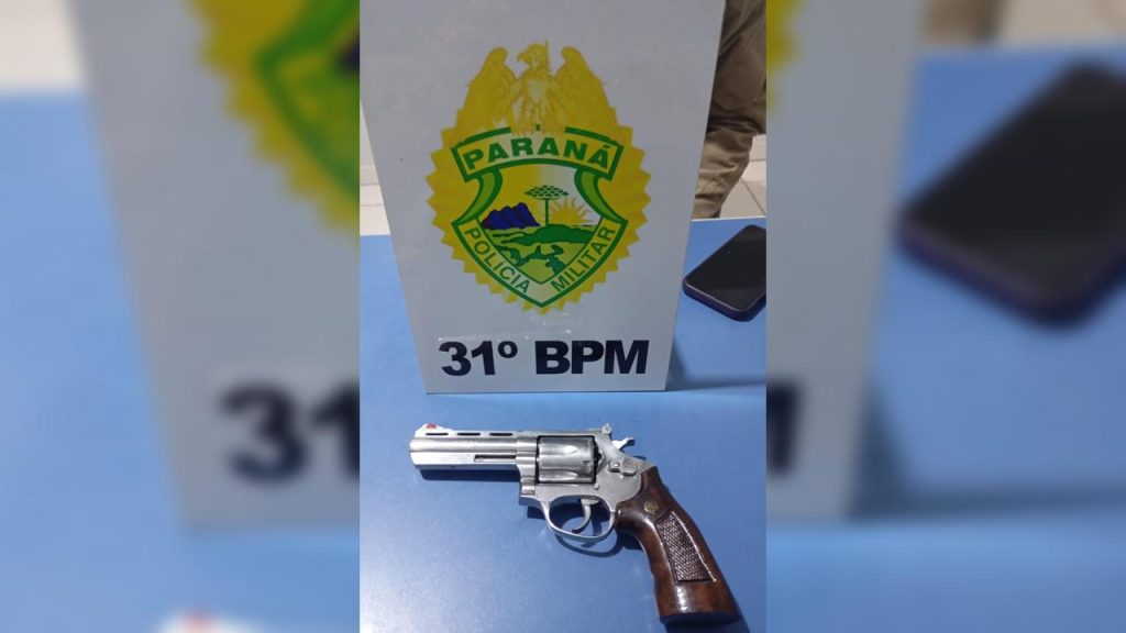 PM de Braganey prende mulher que teria teria feito ameaças com arma de fogo