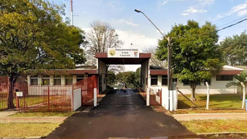 Condutor sem habilitação bate veículo e é detido por embriaguez no Morumbi