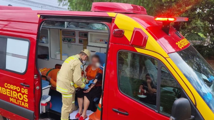 Acidente no Bairro Floresta deixa duas pessoas feridas