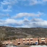 Imagem referente a Ataque a tiros em escola no Canadá deixa 10 mortos