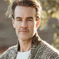 Imagem referente a Morre James Van Der Beek, protagonista da série Dawson’s Creek