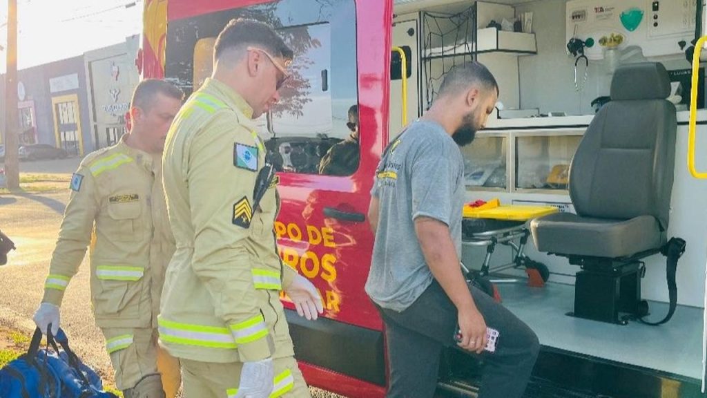 Acidente mobiliza Siate na marginal da BR-277 e motociclista é encaminhado à UPA