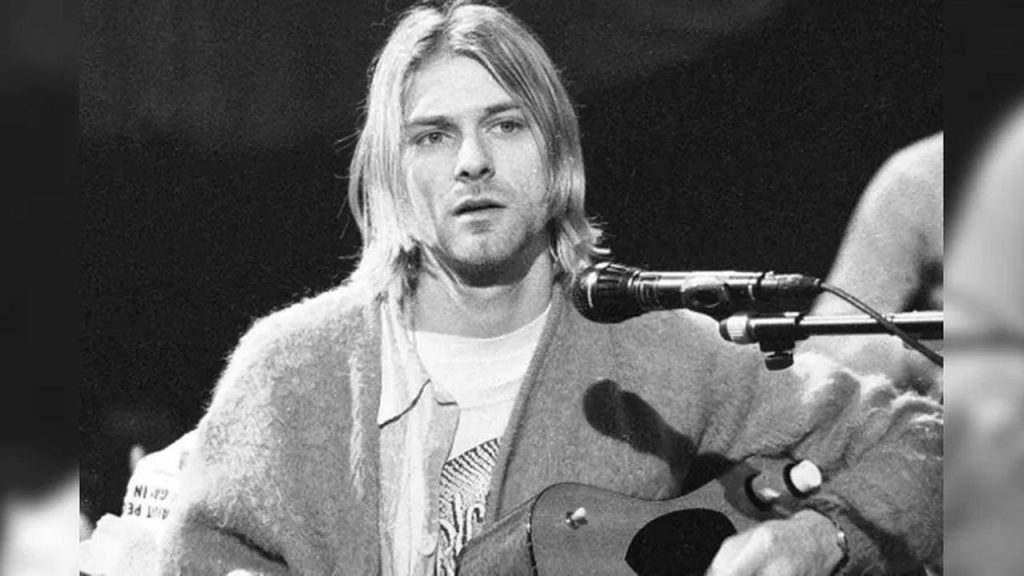 Kurt Cobain teve morte forjada e pode ter sido assassinado, diz estudo