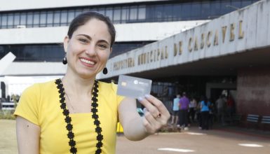 Imagem referente a Prefeitura entrega vale-alimentação de R$ 500 a servidores e amplia benefício para mais de 2,6 mil funcionários