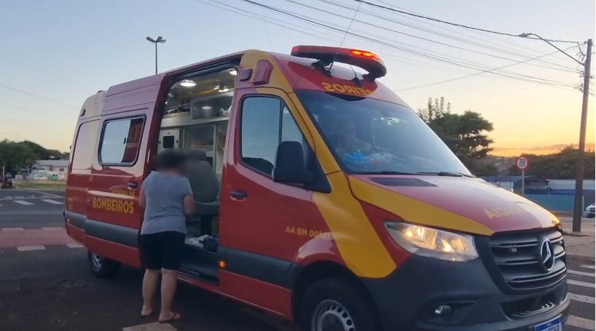 Idoso cai de moto elétrica e é socorrido pelo Siate no Bairro Floresta