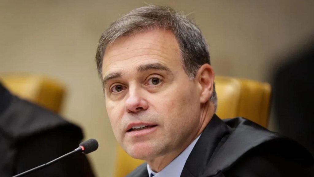 Após saída de Toffoli, André Mendonça é novo relator do caso Master no STF