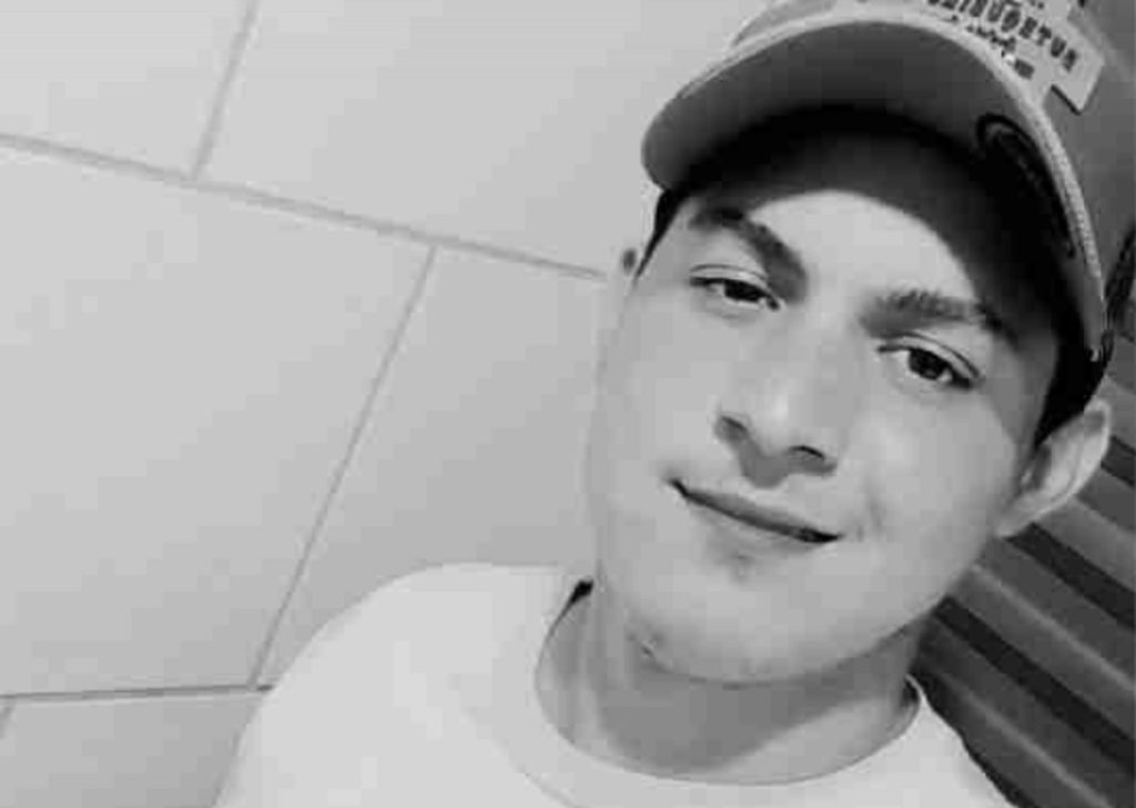 Adeus a John Leinne: jovem morto em gravíssimo acidente é velado em Nova Aurora