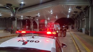 Esfaqueamento no Terminal Oeste: Vítima e agressor são monitorados por tornozeleira eletrônica