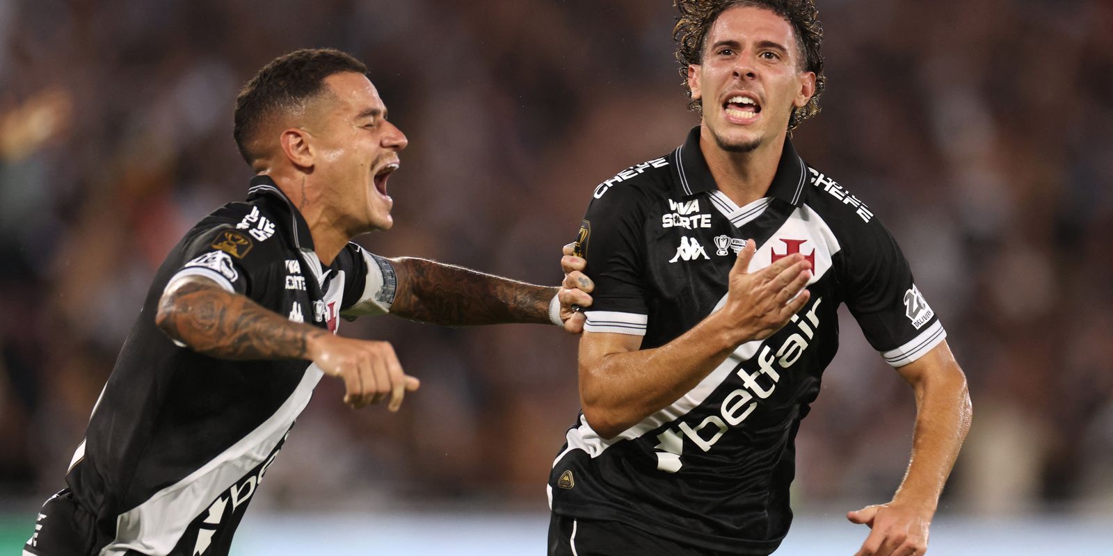 Vasco avança às semifinais do Carioca e "salva" carnaval do torcedor