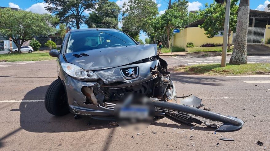 Homem fica ferido em acidente de trânsito no Coqueiral
