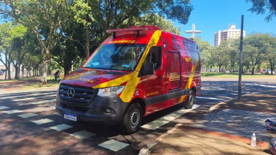Mulher grávida fica ferida em acidente na Praça do Migrante
