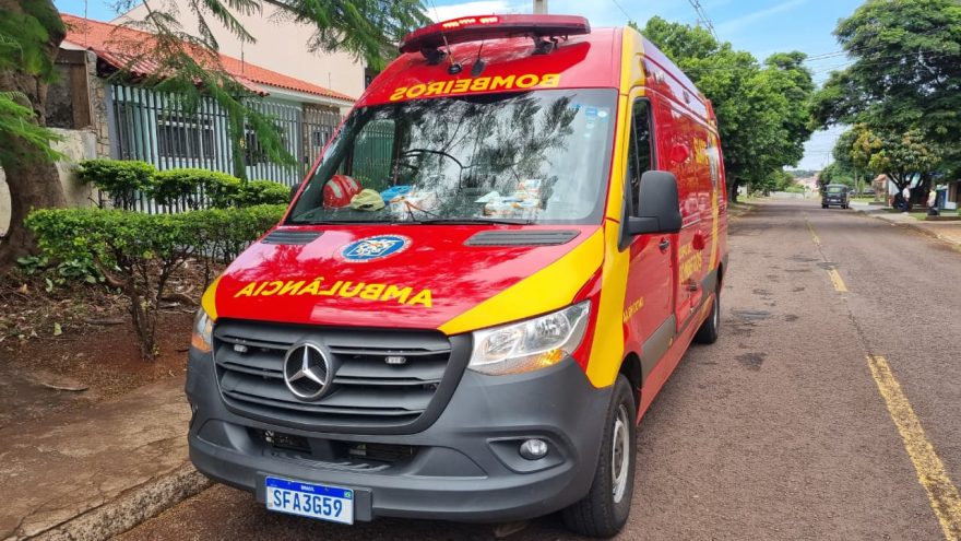 Idosa de 80 anos fica ferida após queda e é socorrida pelo Siate em Cascavel