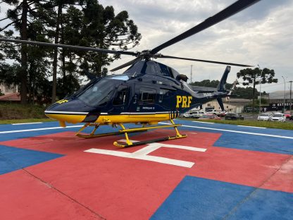 PRF e SAMU realizam transporte aeromédico de homem baleado em Rio Branco do Sul