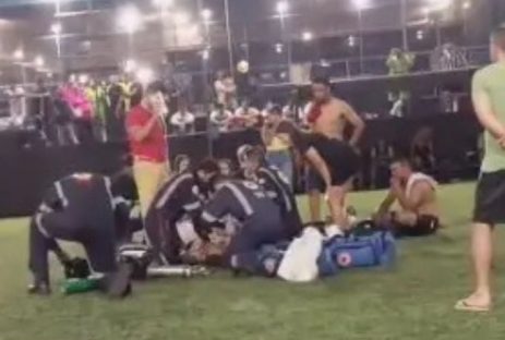 Jogador morre após sofrer mal súbito durante partida de futebol