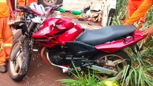 Colisão traseira na PR-495 termina com óbito de jovem de 19 anos