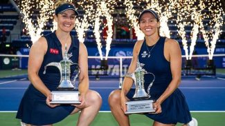 Luisa Stefani e Gabriela Dabrowski conquistam WTA 1000 de Dubai Luisa Stefani e Gabriela Dabrowski conquistam WTA 1000 de Dubai