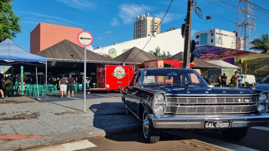 Programação especial celebra os oito anos da Feira do Teatro em Cascavel