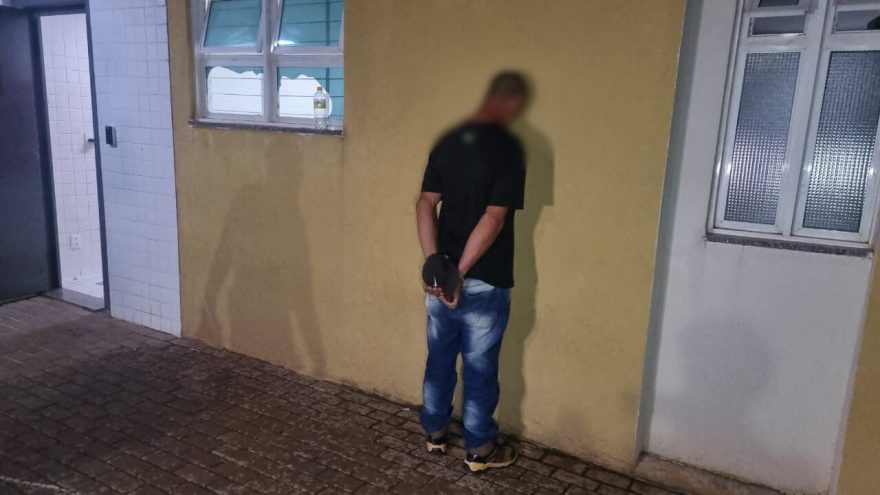 Após descumprir medida protetiva, homem é detido pela GM no Cataratas