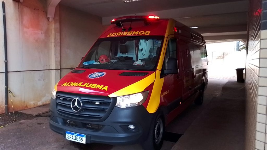 Menino de 11 anos sofre fratura durante partida de vôlei no Brasmadeira Menino de 11 anos sofre fratura durante partida de vôlei no Brasmadeira
