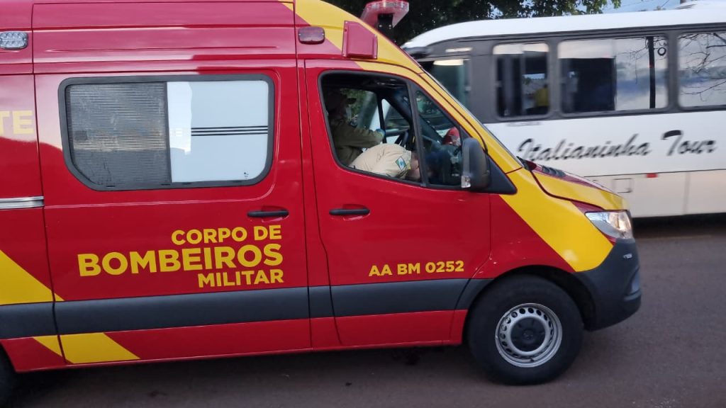 Homem apanha em briga de bar e pede ajuda em academia no Santa Felicidade Homem apanha em briga de bar e pede ajuda em academia no Santa Felicidade