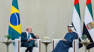 Lula se reuniu com presidente dos Emirados Árabes Unidos