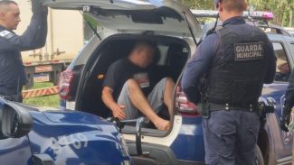 Homem preso por suspeita de zoofilia é posto em liberdade após pagamento de um salário mínimo Homem preso por suspeita de zoofilia é posto em liberdade após pagamento de um salário mínimo