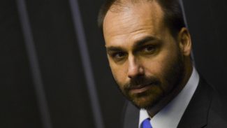 Moraes manda notificar Eduardo Bolsonaro sobre abertura de ação penal