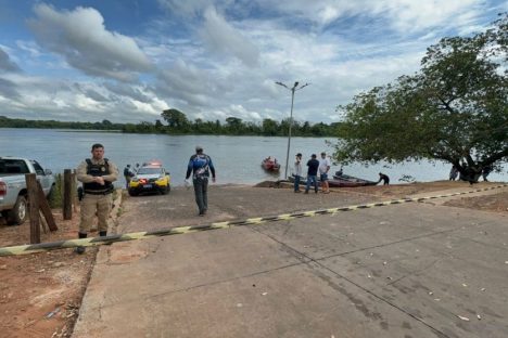 Jovem desaparecido no Rio Paraná é localizado após três dias de buscas Jovem desaparecido no Rio Paraná é localizado após três dias de buscas