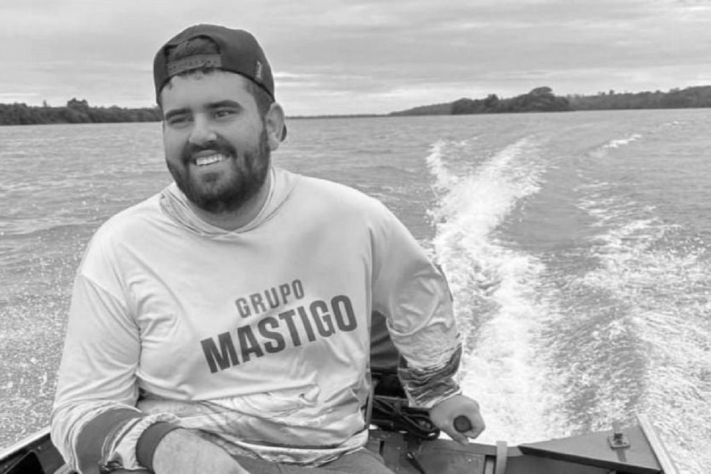 Barco à deriva: corpo de jovem é encontrado no Rio Paraná; veja o que se sabe
