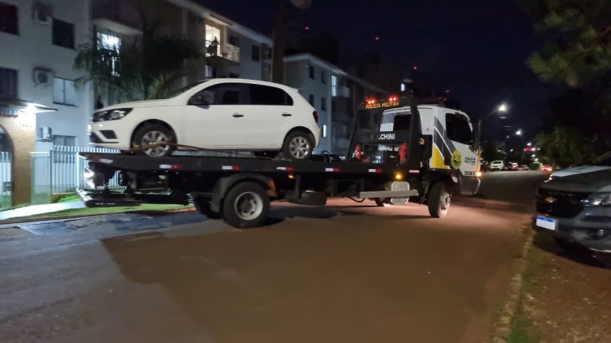 Homicídio do Bairro Santo Onofre: Veículo utilizado por atirador é apreendido pela Polícia no Bairro Neva