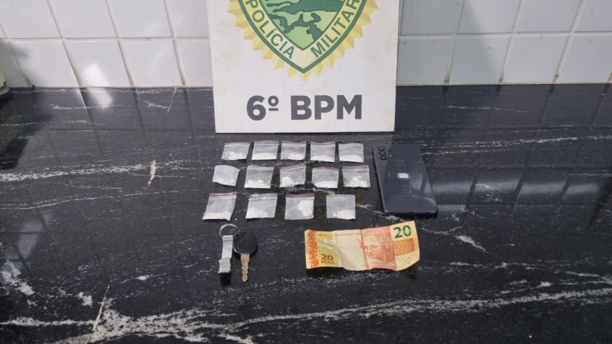 Jovem é preso em flagrante fazendo delivery de cocaína com automóvel no Jardim Alvorada