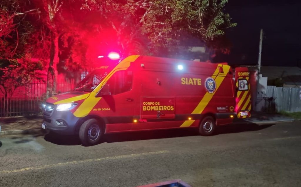 Bebê de 30 dias é socorrida pelo Corpo de Bombeiros após engasgar no Santa Cruz Bebê de 30 dias é socorrida pelo Corpo de Bombeiros após engasgar no Santa Cruz