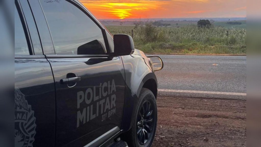 Polícia Militar registra descaminho após abordagem a ônibus interestadual em Corbélia