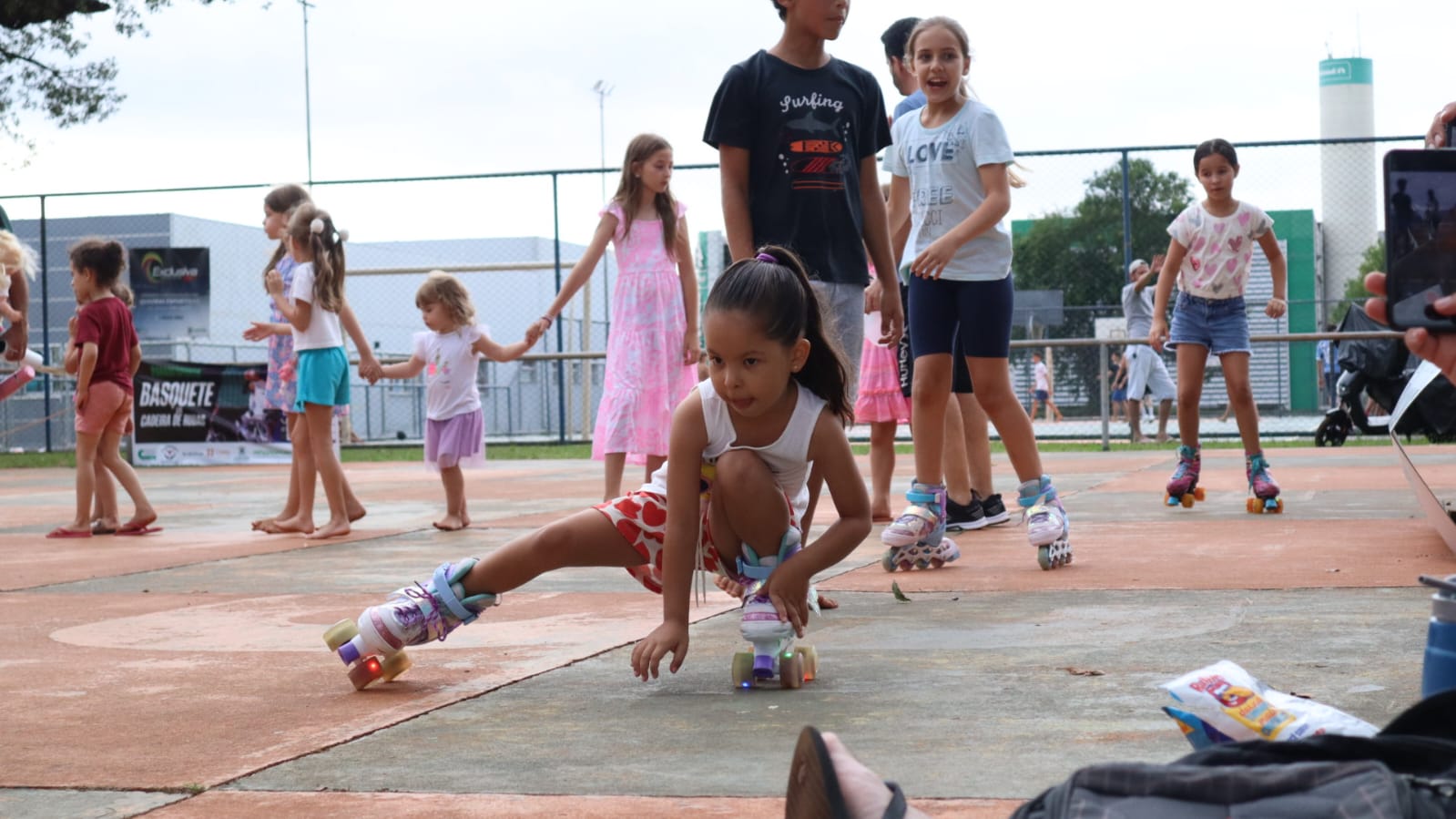 Verão + Cascavel retorna para fim de semana de muita diversão em família no Ciro Nardi Verão + Cascavel retorna para fim de semana de muita diversão em família no Ciro Nardi