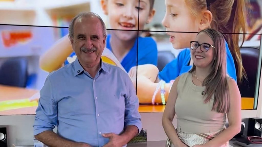 Cascavel convoca 250 professores e garante piso com reajuste de 5,4%