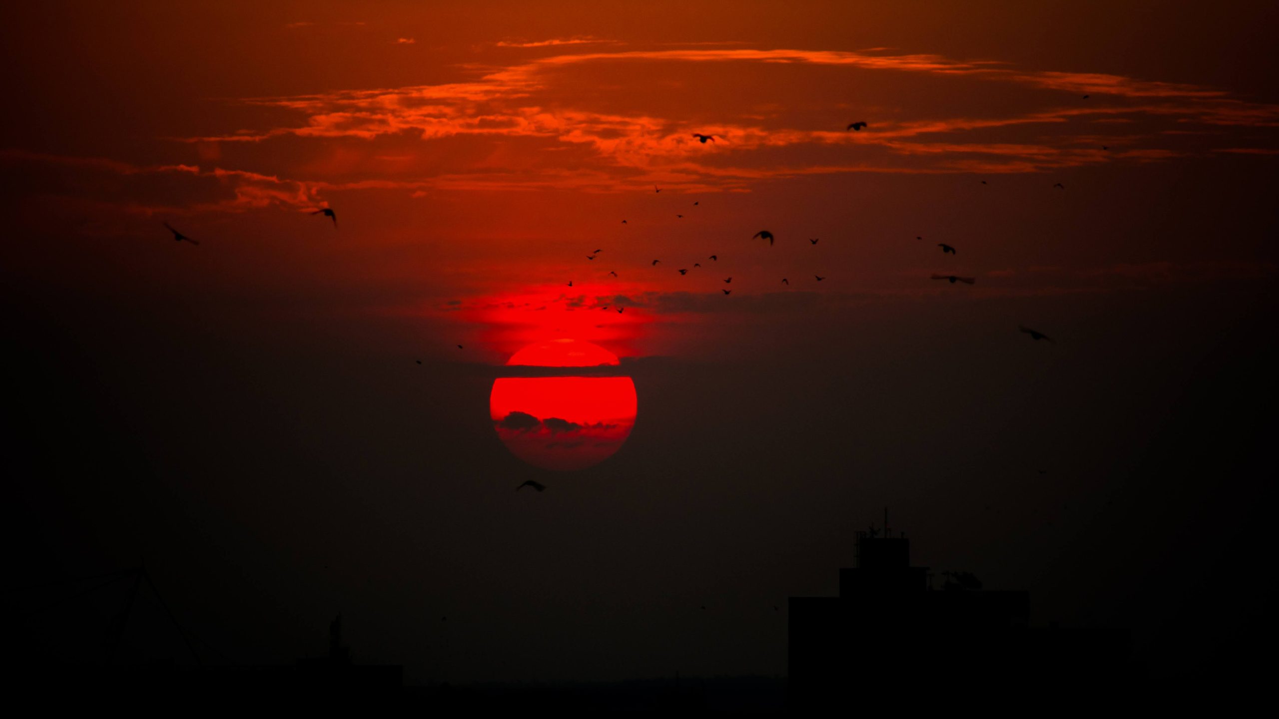 Sextou com sol e ventinho em Cascavel