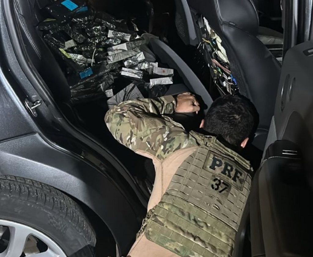 Rota das canetas: PRF apreende mais de duas mil unidades de ‘contrabando de luxo’ na BR-277