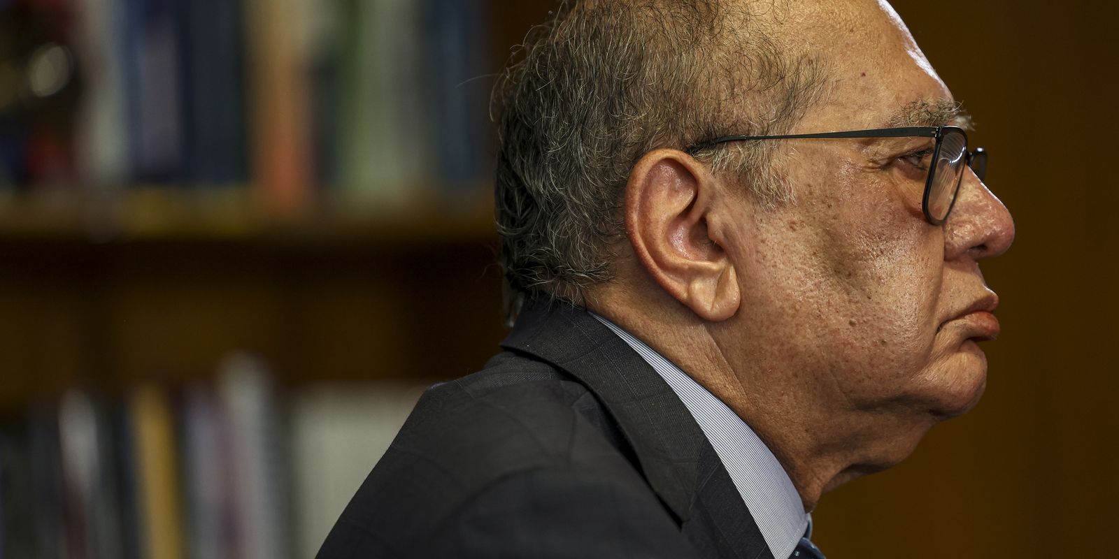 Gilmar proíbe MP e tribunais de acelerar pagamentos de penduricalhos Gilmar proíbe MP e tribunais de acelerar pagamentos de penduricalhos