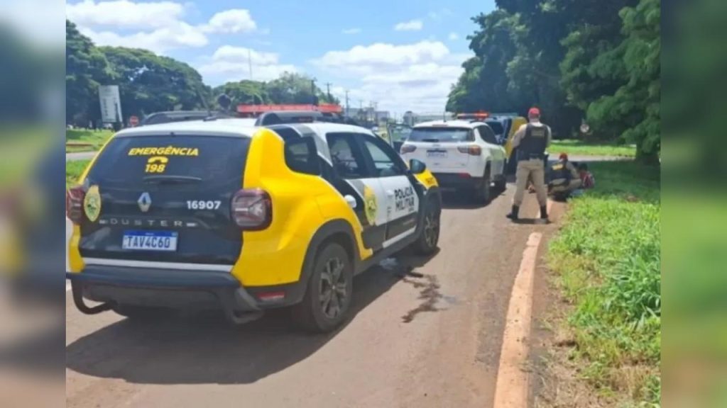 Homem marca encontro com dois rapazes, acaba agredido e tem Jeep roubado no PR Homem marca encontro com dois rapazes, acaba agredido e tem Jeep roubado no PR