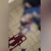 CENAS FORTES: Vídeos mostram corpo no chão e desespero logo após execução de jovem no 14 de Novembro Imagem referente a CENAS FORTES: Vídeos mostram corpo no chão e desespero logo após execução de jovem no 14 de Novembro