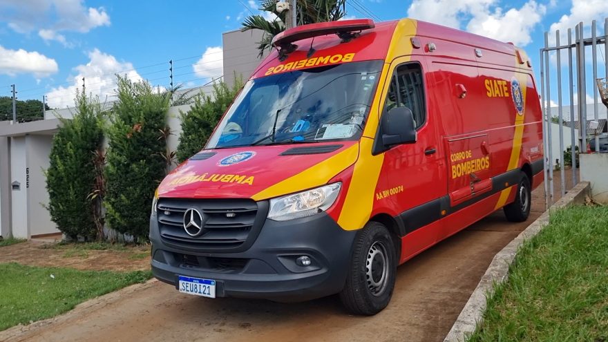 Idoso de 87 anos é socorrido após acidente doméstico no Bairro São Cristóvão, em Cascavel