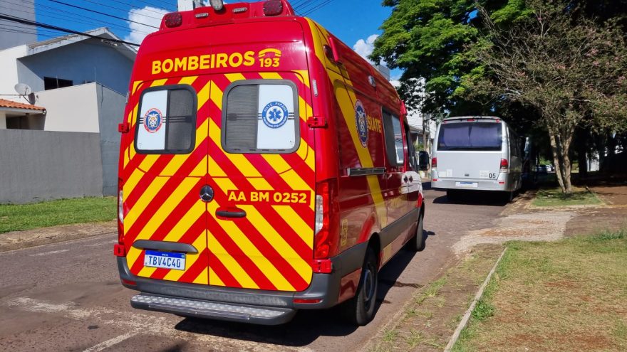 Estudante é socorrida após lesão no tórax em escola