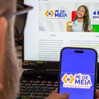 Imagem referente a Pé-de-Meia: governo credita pagamento para nascidos em maio e junho